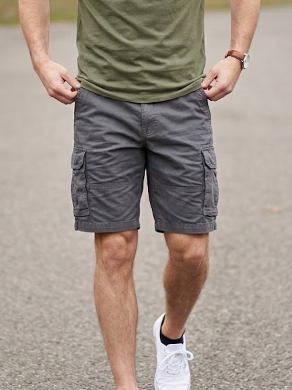 Good American Men's Charcoal Cargo Shorts